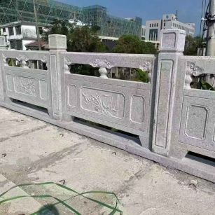 鹰潭 芝麻白栏杆