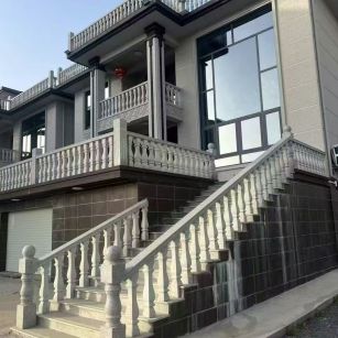 鹰潭 芝麻白别墅阳台栏杆，楼梯栏杆