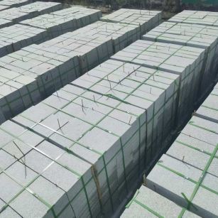 鹰潭 芝麻白1.8公分火烧300*600地铺，清仓大甩卖