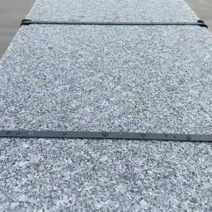 鹰潭 芝麻黑火烧面毛板，条板，半成品