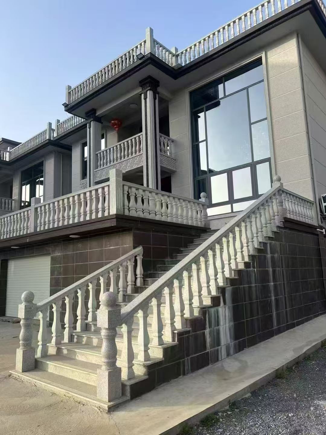 鹰潭 芝麻白别墅阳台栏杆，楼梯栏杆