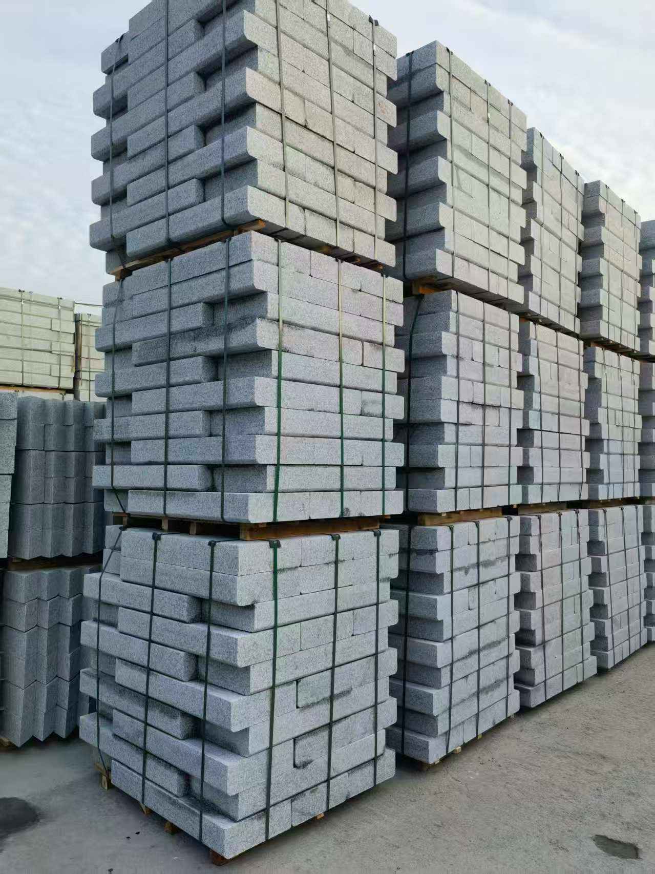 鹰潭 路沿石（路侧石），颜色一致，尺寸标准