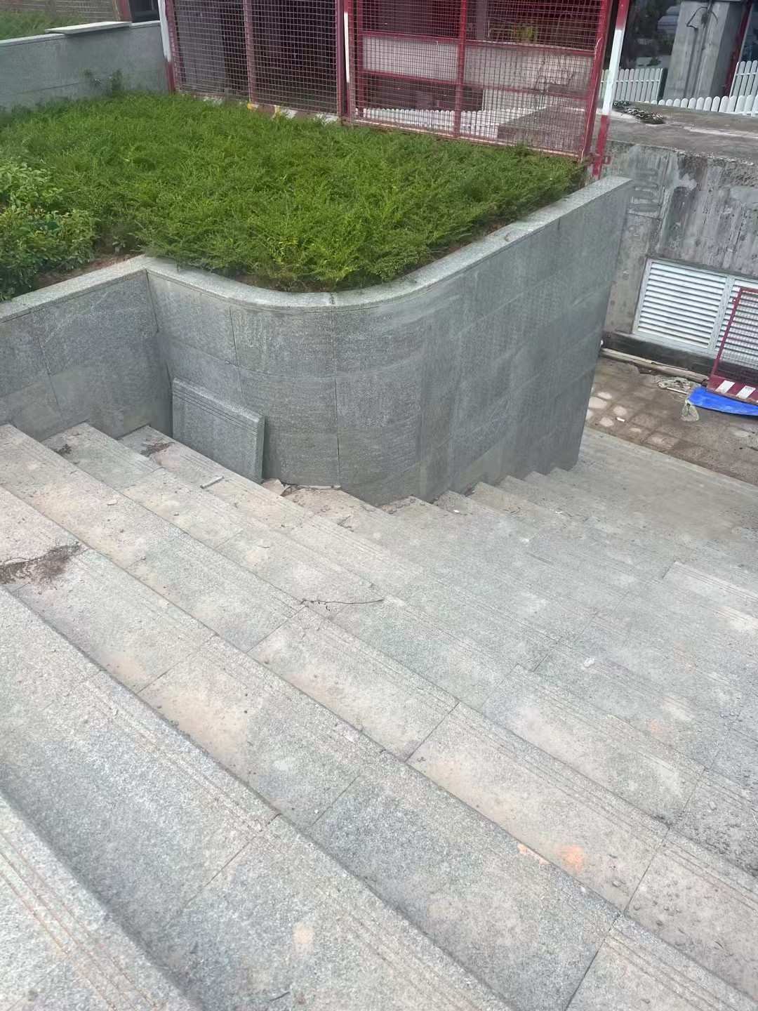 鹰潭 芝麻黑火烧面铺装案例